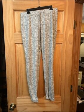 B Famous size medium women’s Jogger Pants